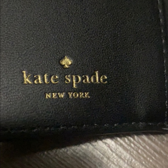 KATE SPADE Wallet - Picture 9 of 11